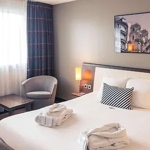 **** Hotel Mercure Rennes Frankreich