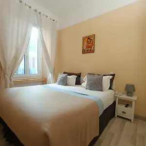 La Tour Отель