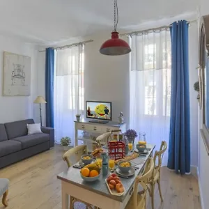 Cassini Gt - 1 Bedroom - Balcony - Place Garibaldi Appartement